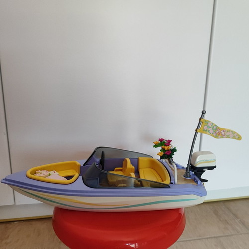 Playmobil boat used for sea adventures