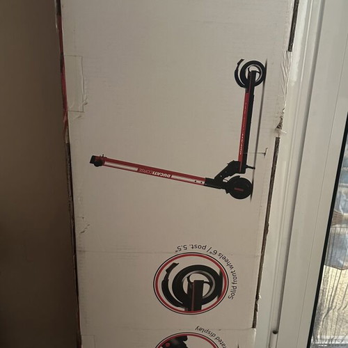Ducatti Electric Scooter new, sealed
