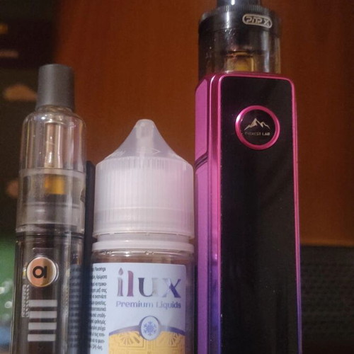Vape devices with sample flavor, touch and standard models
