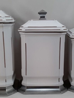 Set of three porcelain canisters like new
