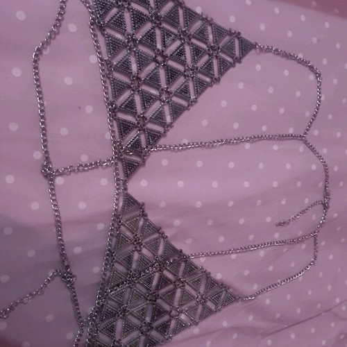 Steel bra new, one size, silver
