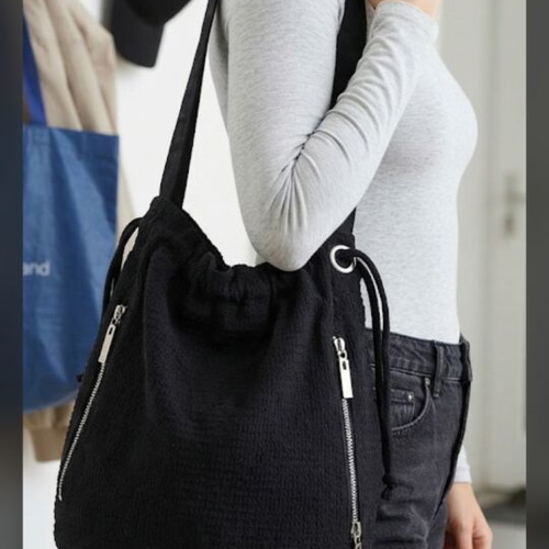 Shoulder bag black used