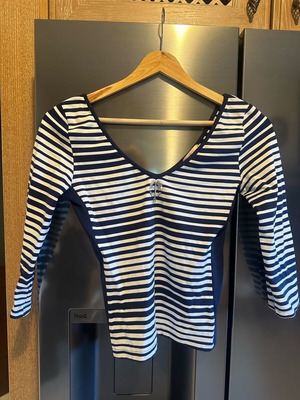 Blumarine navy mariniere striped top like new
