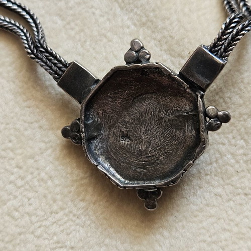 Vintage 925 necklace with amber center