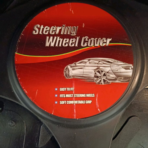 Steering wheel cover new