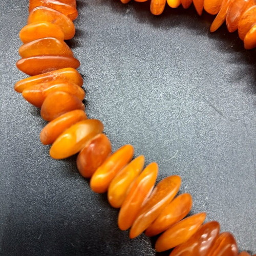 Vintage necklace made of authentic Baltic amber, used, 45gr
