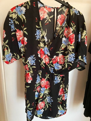 One-piece shorts medium size colorful, like new