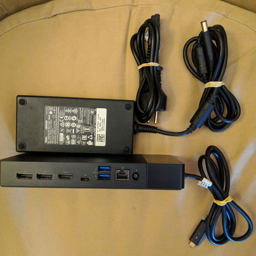 Dell WD19S 130W USB-C Docking Station like new with HDMI, DisplayPort, PD and Ethernet