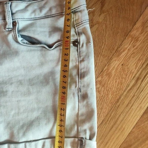 O'neill women's denim shorts size 28 like new, cotton blend