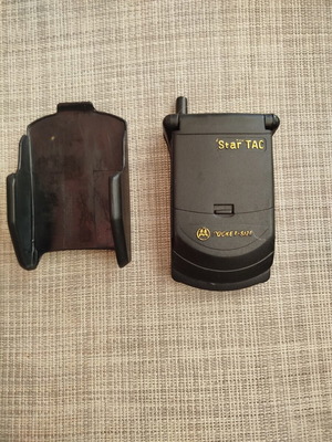 Motorola StarTAC αναδιπλούμενο τηλέφωνο Verizon Dual Band μεταχειρισμένο για επισκευή ή ανταλλακτικά