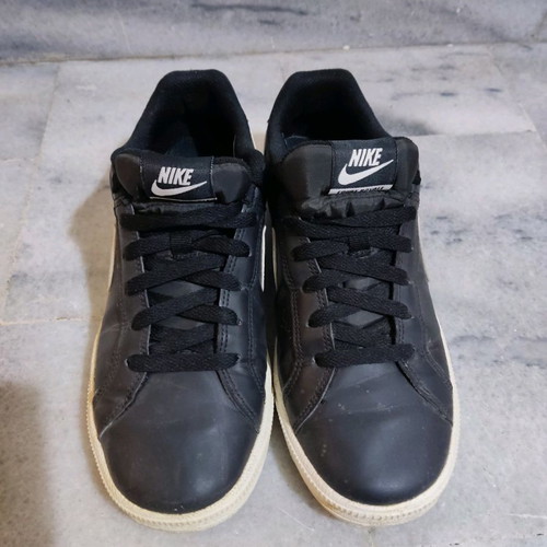Nike sneakers used, black, size 40