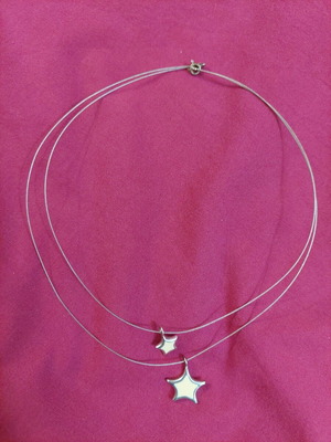 Necklace with stars like new, double, white and silver