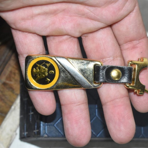 Vintage AEK Athens Gate 21 metal keychain used, collectible