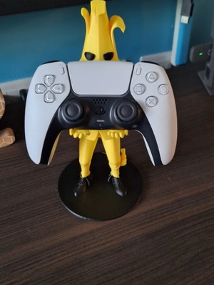 PS5 Fortnite Banana Spia Controller Stand new