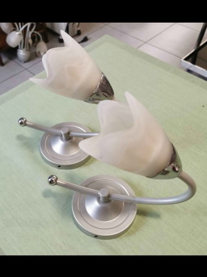 Wall lights pair like new, white and silver color