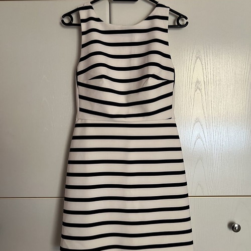 Zara women's dress like new, black and white, size S