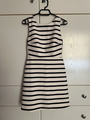 Zara women's dress like new, black and white, size S