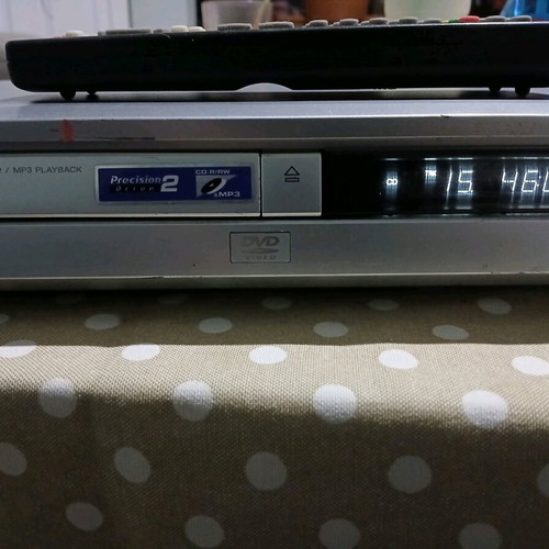 Sony CD, DVD, VCD player like new