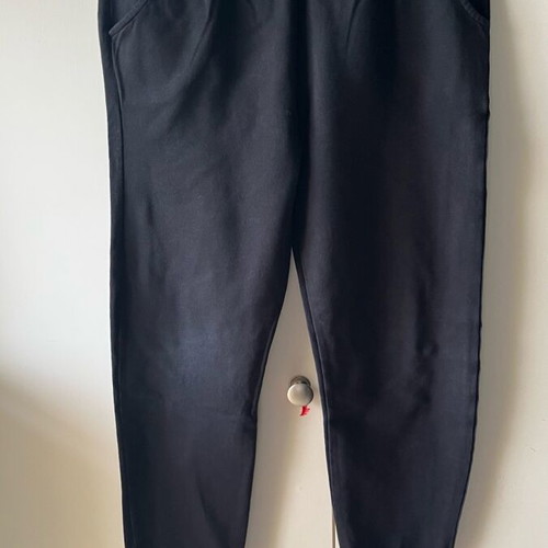 Black tracksuit used, size 9-10 for boys 140 cm