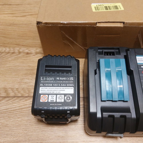 Makita LXT DC18RF Fast Charger and 18V 5.5Ah BL1855B Battery New