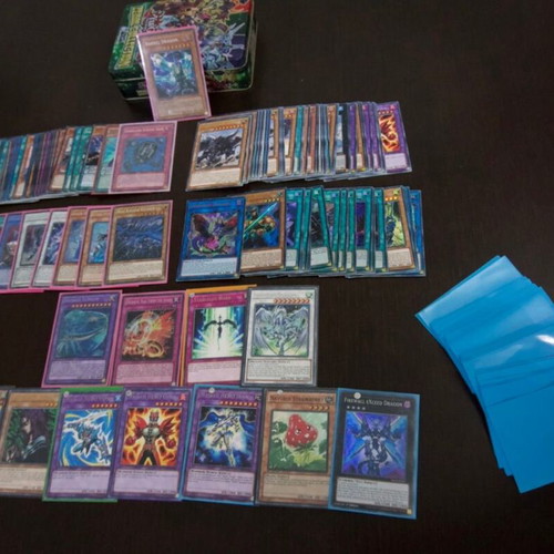 Yu-Gi-Oh! Lot of 100 Cards Like New with Sleeves