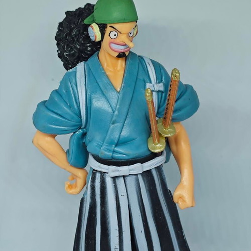 Usopp collectible figure Wano Country version 17cm like new