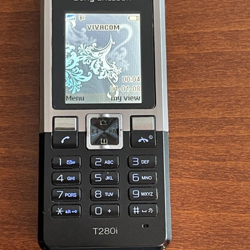 Sony Ericsson T280i phone used in very good condition