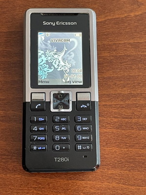 Sony Ericsson T280i phone used in very good condition