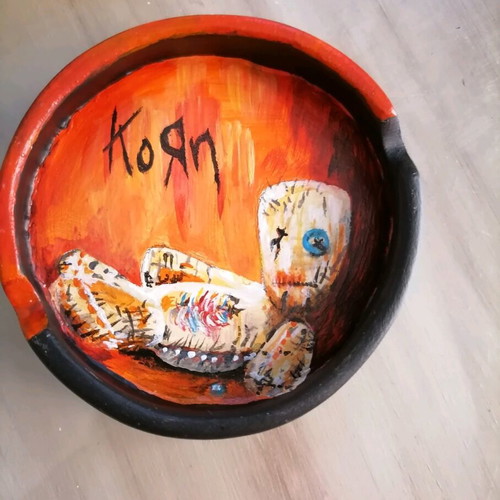 Handmade Korn ashtray made to order from clay