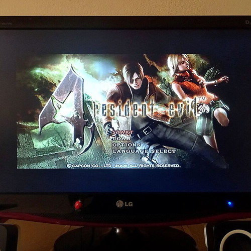 Resident Evil 4 PlayStation 2 Platinum Edition like new