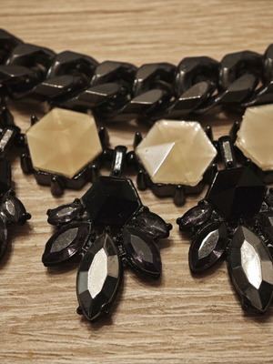 Chunky impressive anthracite necklace