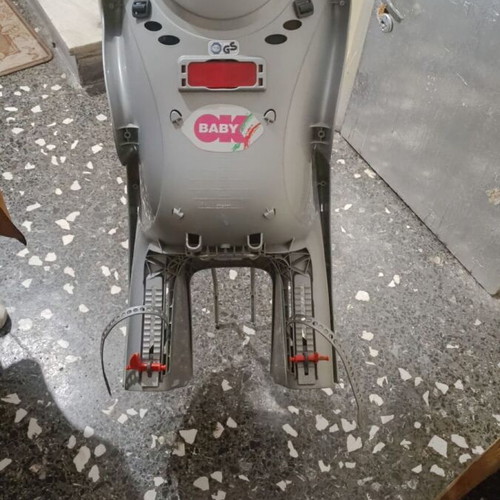 Ok Baby child bike seat used