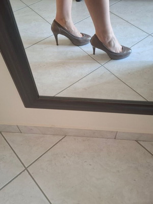 Stefania leather high heels beige-brown new, size 39