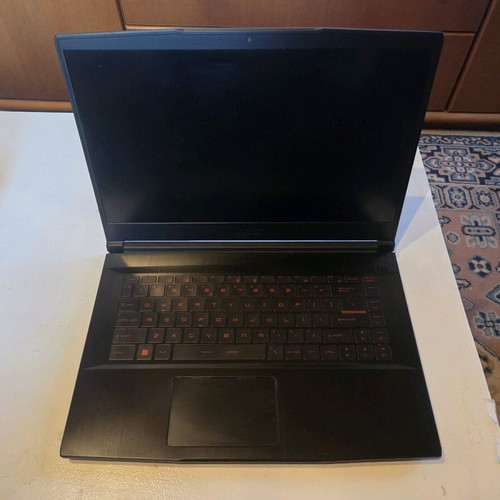 MSI GF63 Thin 11SC laptop like new, Intel i5, 12GB RAM, 256GB SSD