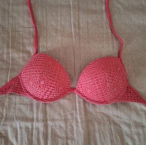 Μαγιό μπικίνι Calzedonia ή Tezenis