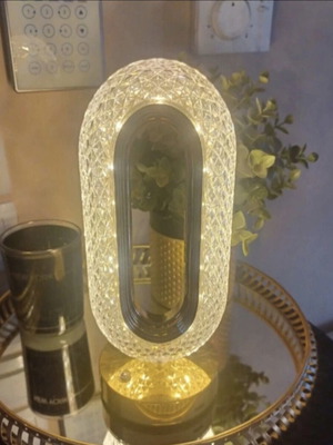 Table lamp new with three light shades and USB