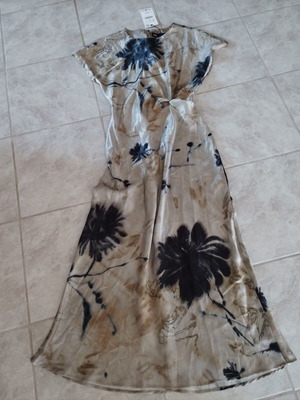 Zara dress, new, black and gold, size M