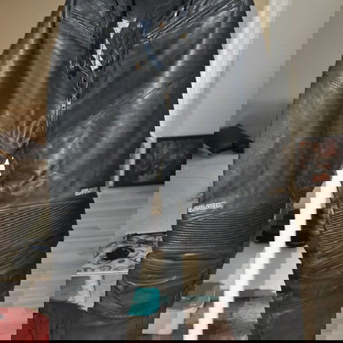 Δερμάτινο παντελόνι μοτοσυκλέτας μέγεθος 42 με φόδρα σαν καινούργιο