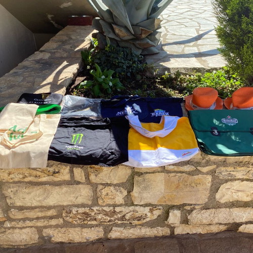 Advertising items new collection with bags, hats and shirt