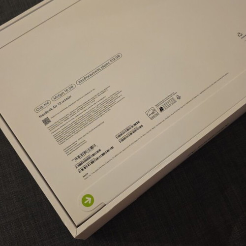 MacBook Air M4 16GB 512GB καινούργιο σφραγισμένο