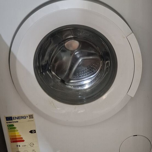 Washing machine United 8 kg like new, 1000 rpm, 14 programs