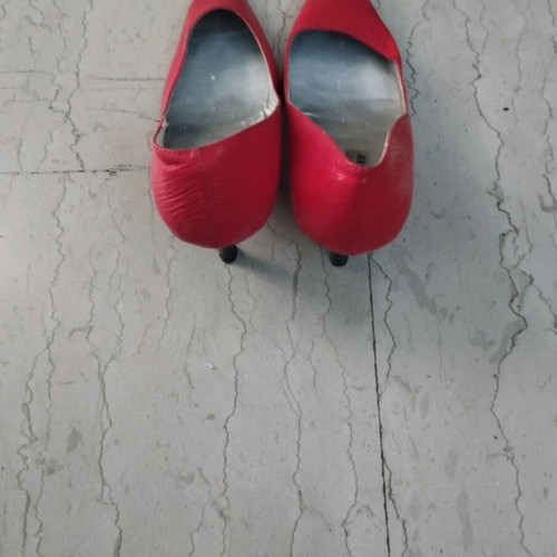 Red shoes used, size 38