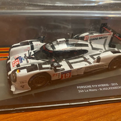 Porsche 919 Hybrid 2015 collectible like new in box