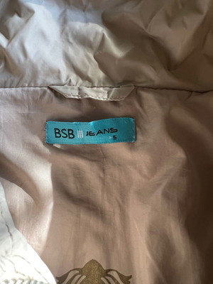 Γυναικείο πουπουλένιο μπουφάν BSB μεταχειρισμένο, μπεζ, μέγεθος S