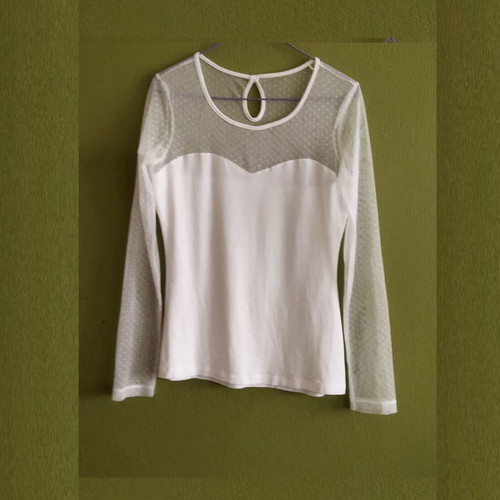 Fitted blouse with transparency size M like new, white