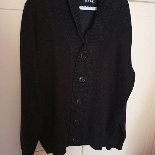 Seal men's knitted cardigan XL black like new