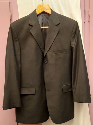 Old River men's jacket size Large like new, black