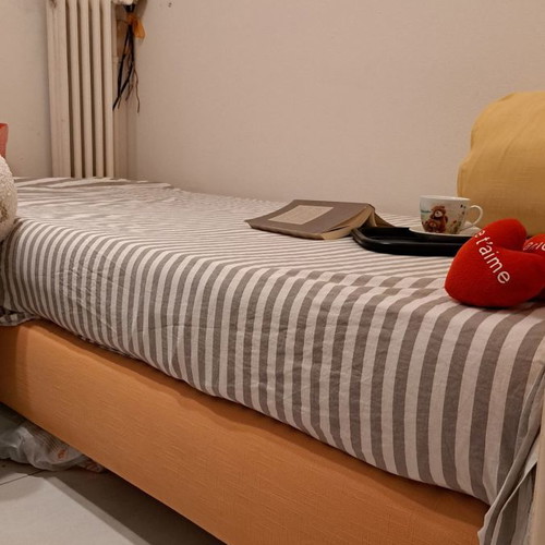 Single bed like new with mattress and free wall cushion
