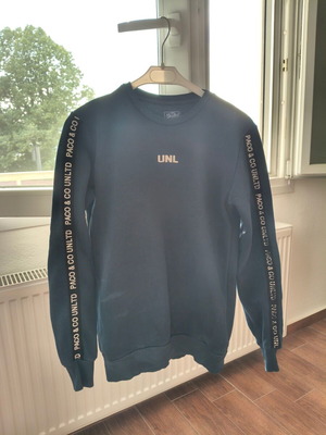 Paco & Co blue sweatshirt size S