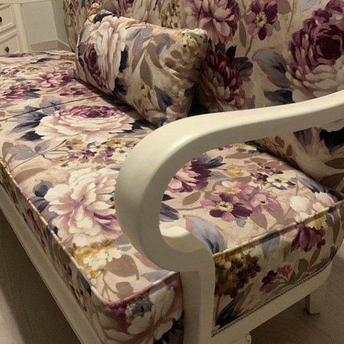 Living room furniture set with floral sofa and illuminated bookshelf new